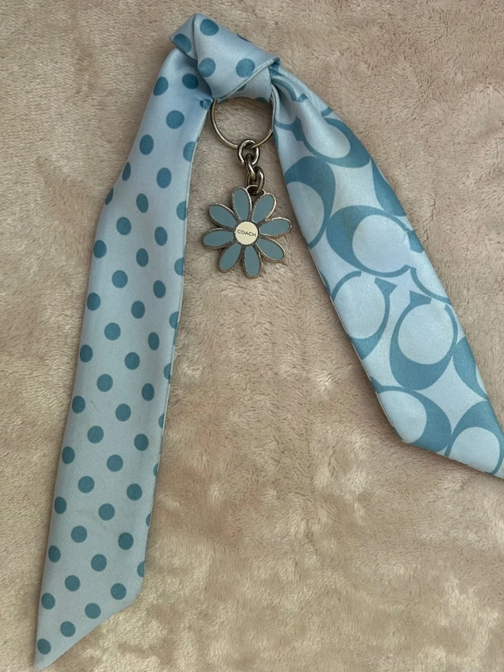 Coach Y2K Enamel Daisy Charm and Silk Pony/Bag 22” Skinny Scarf